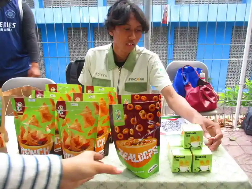 Penjualan Produk di Sunmor UGM